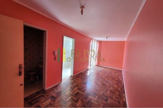 Foto 3 do(a) Apartamento de 1 quartos à venda em Vila João Pessoa, Porto Alegre