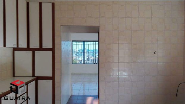 Foto 9 do(a) Casa de 2 quartos à venda em Vila Aquilino, Santo André