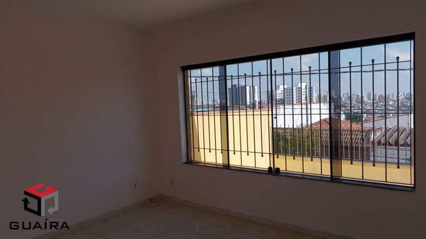 Foto 2 do(a) Casa de 2 quartos à venda em Vila Aquilino, Santo André