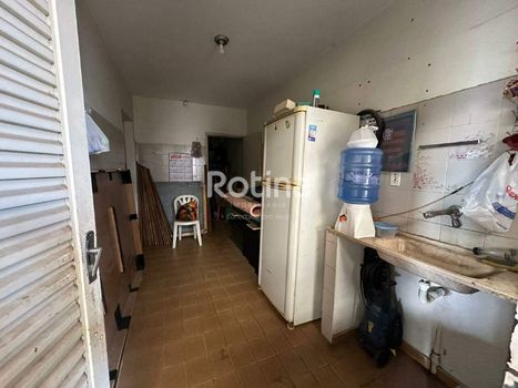 Foto 6 do(a) Casa de 3 quartos à venda em Tibery, Uberlândia