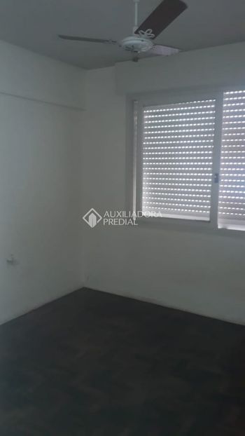 Foto 4 do(a) Loft de 1 quartos à venda em Centro Histórico, Porto Alegre