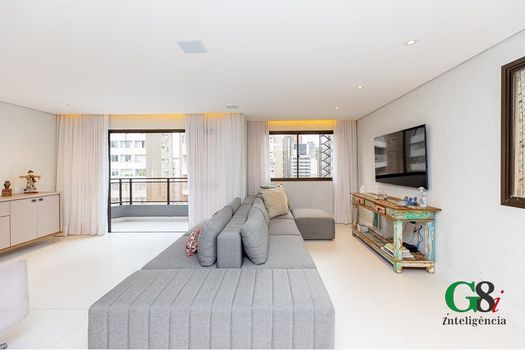 Foto 3 do(a) Apartamento de 4 quartos à venda em Jardim Europa, São Paulo
