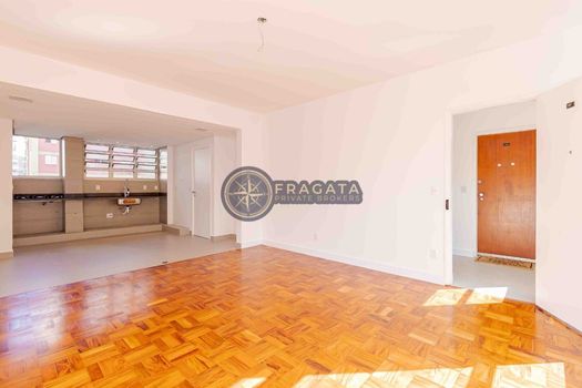 Foto 3 do(a) Apartamento de 3 quartos à venda em Vila Nova Conceição, São Paulo