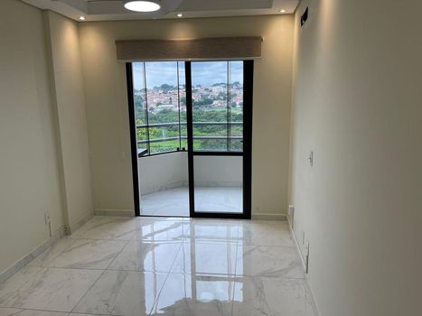 Foto 3 do(a) Apartamento de 3 quartos à venda em Jardim Flamboyant, Campinas