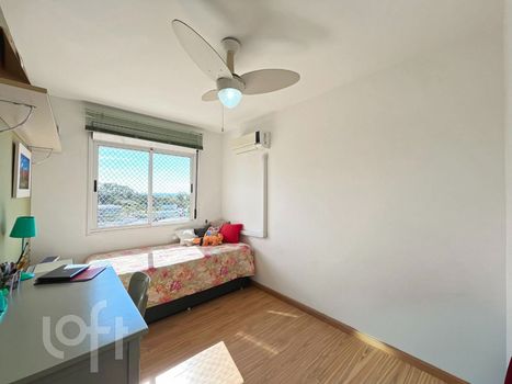 Foto 40 do(a) Apartamento de 3 quartos à venda em Vila Ipiranga, Porto Alegre