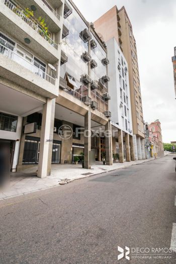 Foto 10 do(a) Sala / Conjunto Comercial false à venda em Centro Histórico, Porto Alegre