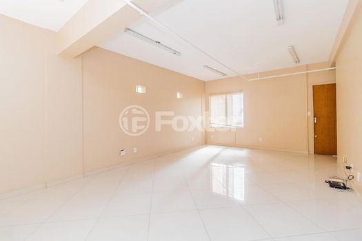 Foto 2 do(a) Sala / Conjunto Comercial false à venda em Centro Histórico, Porto Alegre