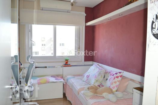 Foto 33 do(a) Apartamento de 3 quartos à venda em São Sebastião, Porto Alegre