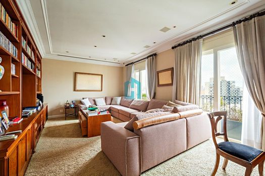 Foto 23 do(a) Apartamento de 4 quartos à venda em Vila Nova Conceição, São Paulo