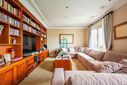 Foto 7 do(a) Apartamento de 4 quartos à venda em Vila Nova Conceição, São Paulo