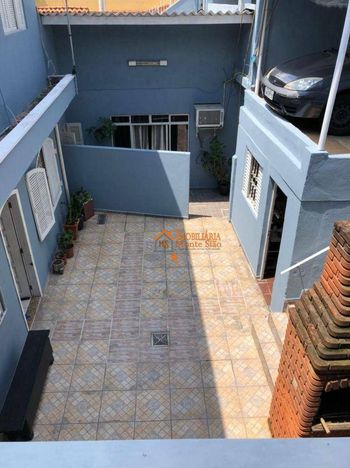 Foto 4 do(a) Casa de 5 quartos à venda em Vila Ede, São Paulo