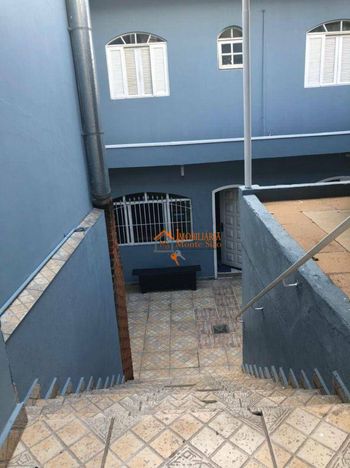 Foto 7 do(a) Casa de 5 quartos à venda em Vila Ede, São Paulo