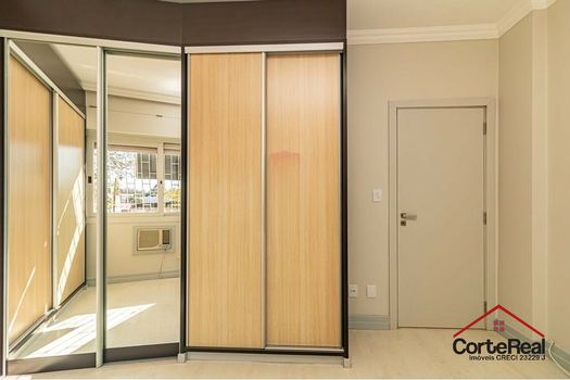 Foto 8 do(a) Apartamento de 3 quartos à venda em Jardim Lindóia, Porto Alegre