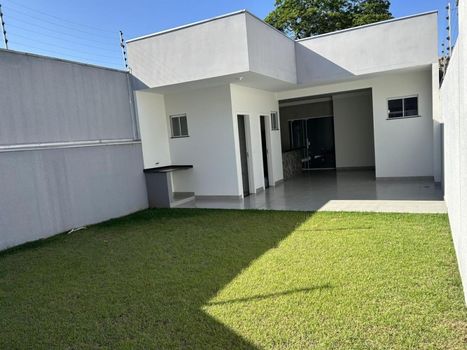 Foto 27 do(a) Casa de 3 quartos à venda em Vila Morangueira, Maringá