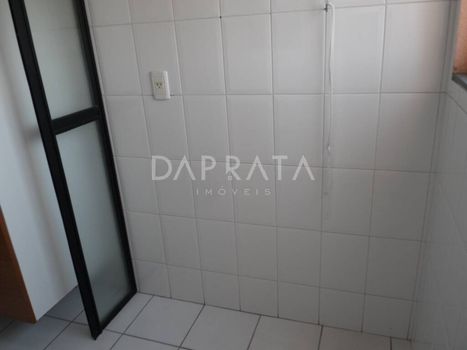 Foto 12 do(a) Apartamento de 2 quartos à venda em Jardim Tupanci, Barueri