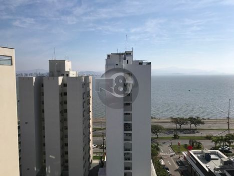 Foto 25 do(a) Cobertura de 3 quartos à venda em Agronômica, Florianópolis