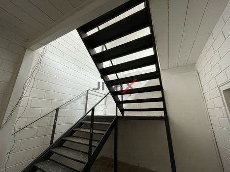 Foto 17 do(a) Loja false para alugar em Água Branca, São Paulo