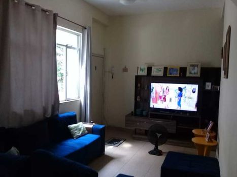 Foto 1 do(a) Casa de 2 quartos à venda em Cascadura, Rio de Janeiro