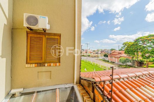 Foto 18 do(a) Casa em Condomínio de 3 quartos à venda em Guarujá, Porto Alegre