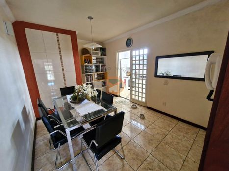 Foto 5 do(a) Casa de 3 quartos à venda em Parque Residencial Cambuí, Mogi Guaçu