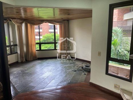 Foto 5 do(a) Apartamento de 4 quartos à venda em Jardim Vitória Régia, São Paulo