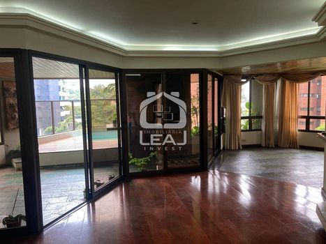 Foto 2 do(a) Apartamento de 4 quartos à venda em Jardim Vitória Régia, São Paulo