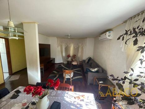 Foto 5 do(a) Casa de 3 quartos à venda em Jardim Hikari, São Carlos