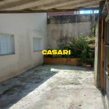 Foto 29 do(a) Casa de 3 quartos à venda em Jardim Cristiane, Santo André