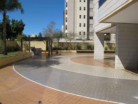 Foto 19 do(a) Apartamento de 5 quartos à venda em Jardim Irajá, Ribeirão Preto
