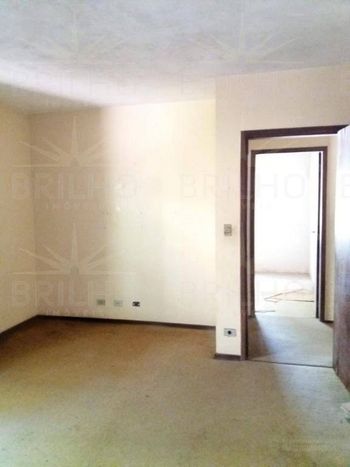 Foto 3 do(a) Casa de 3 quartos para alugar em Parque Roseira, Carapicuíba