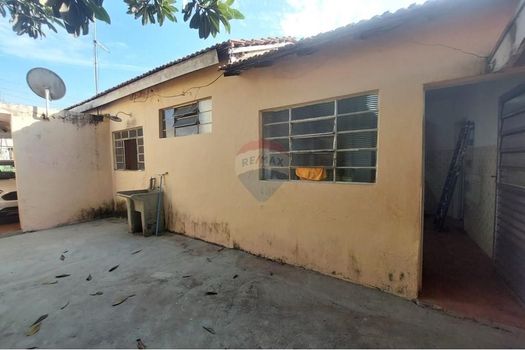 Foto 5 do(a) Casa de 4 quartos à venda em Vila Santana I, Jundiaí
