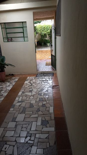 Foto 3 do(a) Casa de 3 quartos à venda em Vila Comendador Rodrigues Alves, Guaratinguetá
