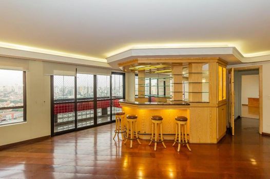 Foto 2 do(a) Apartamento de 3 quartos à venda em Vila Brasilina, São Paulo