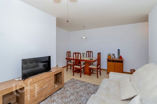 Foto 4 do(a) Apartamento de 2 quartos à venda em Rio Branco, Porto Alegre