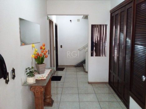 Foto 5 do(a) Flat de 1 quartos à venda em Jardim do Salso, Porto Alegre