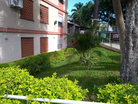 Foto 1 do(a) Flat de 2 quartos à venda em Glória, Porto Alegre