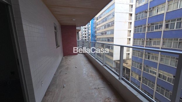 Foto 3 do(a) Apartamento de 3 quartos à venda em Centro, Guarapari