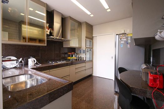 Foto 5 do(a) Apartamento de 4 quartos à venda em Gutierrez, Belo Horizonte