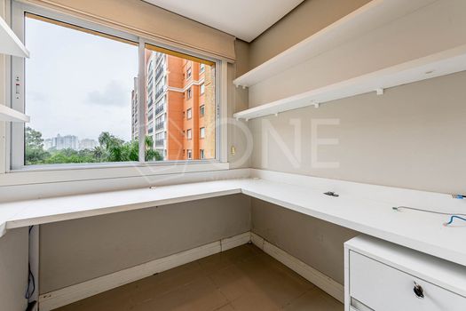 Foto 11 do(a) Apartamento de 3 quartos à venda em Jardim Europa, Porto Alegre
