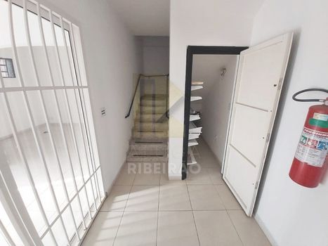 Foto 6 do(a) Sala / Conjunto Comercial de 6 quartos à venda em Vila Seixas, Ribeirão Preto