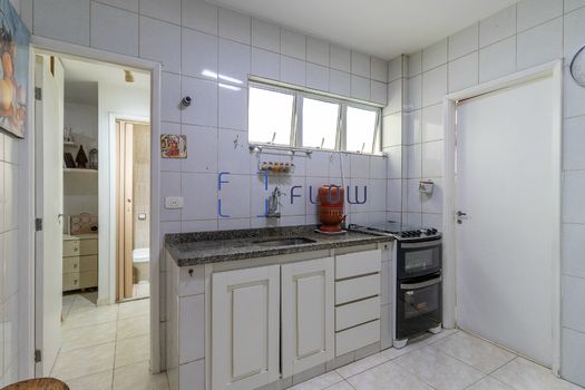 Foto 8 do(a) Apartamento de 3 quartos à venda em Vila Nova Conceição, São Paulo