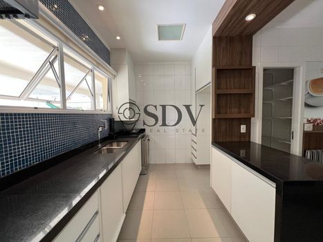 Foto 3 do(a) Casa em Condomínio de 3 quartos para alugar em Chácara Monte Alegre, São Paulo