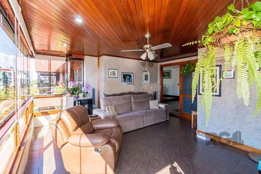 Foto 3 do(a) Cobertura de 4 quartos à venda em Jardim Lindóia, Porto Alegre