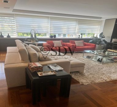Foto 3 do(a) Apartamento de 3 quartos à venda em Jardim Europa, São Paulo