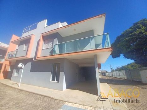Foto 2 do(a) Casa de 3 quartos à venda em Jardim São Carlos, São Carlos