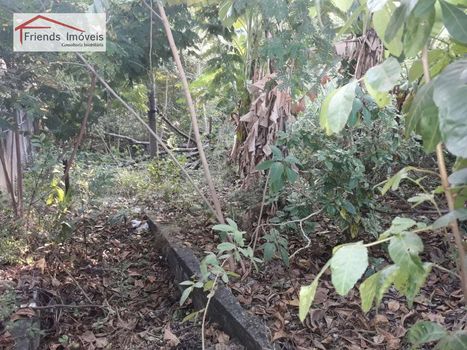 Foto 4 do(a) Terreno false à venda em Vila Valqueire, Rio de Janeiro