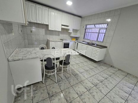 Foto 1 do(a) Casa de 3 quartos à venda em Parque Viana, Barueri