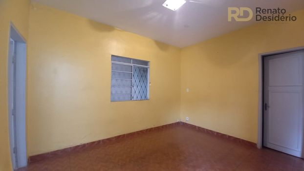 Foto 2 do(a) Casa de 3 quartos à venda em Saudade, Belo Horizonte