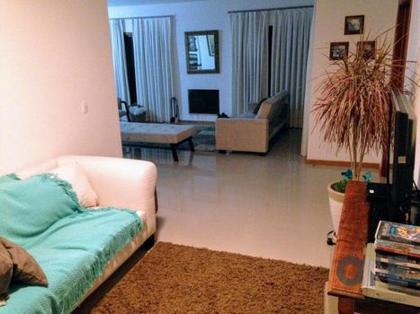 Foto 6 do(a) Casa em Condomínio de 3 quartos para alugar em Jardim Caiapiá, Cotia