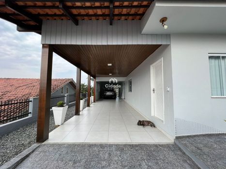 Foto 4 do(a) Casa de 3 quartos à venda em Ilha da Figueira, Jaraguá do Sul